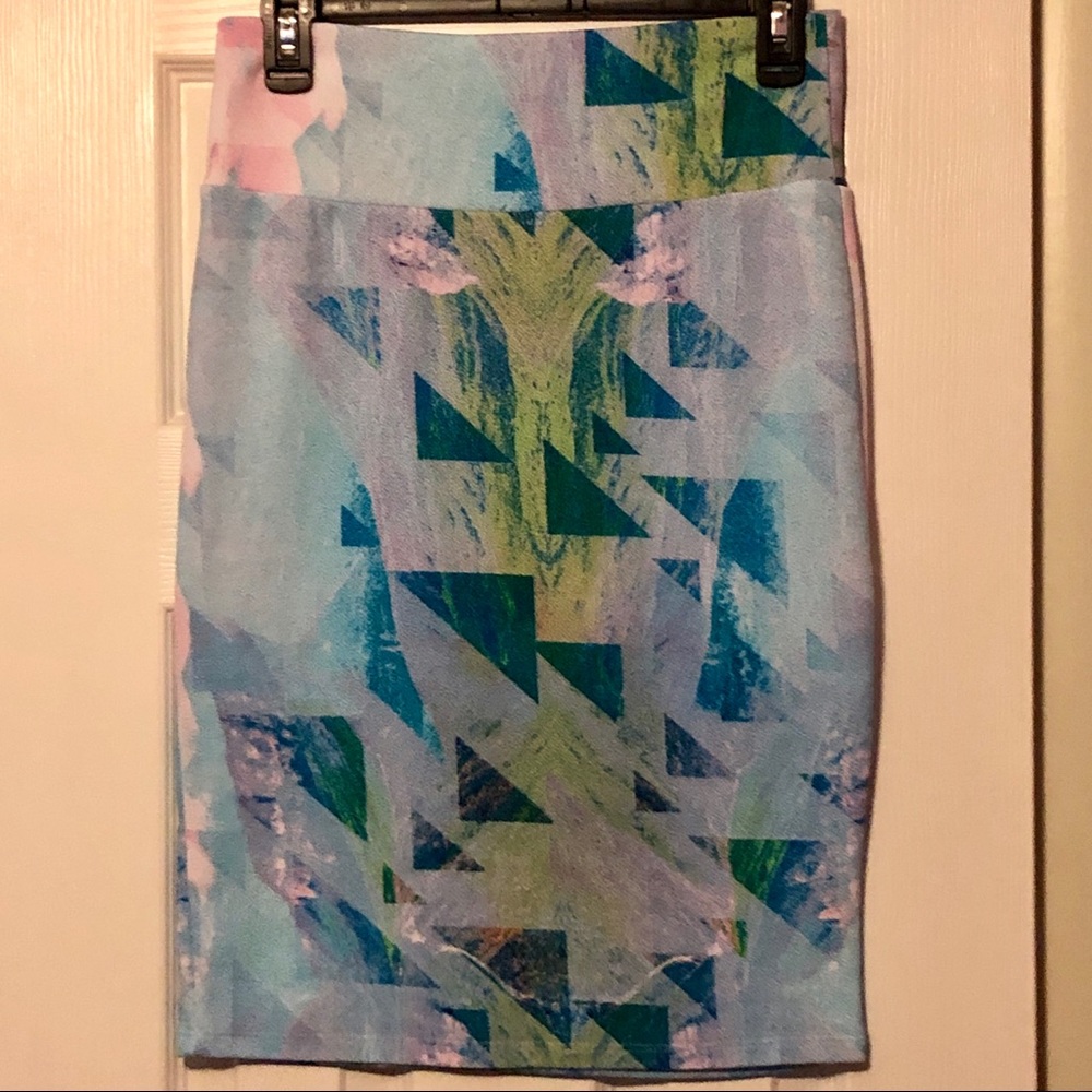 LuLaRoe Small Cassie Skirt